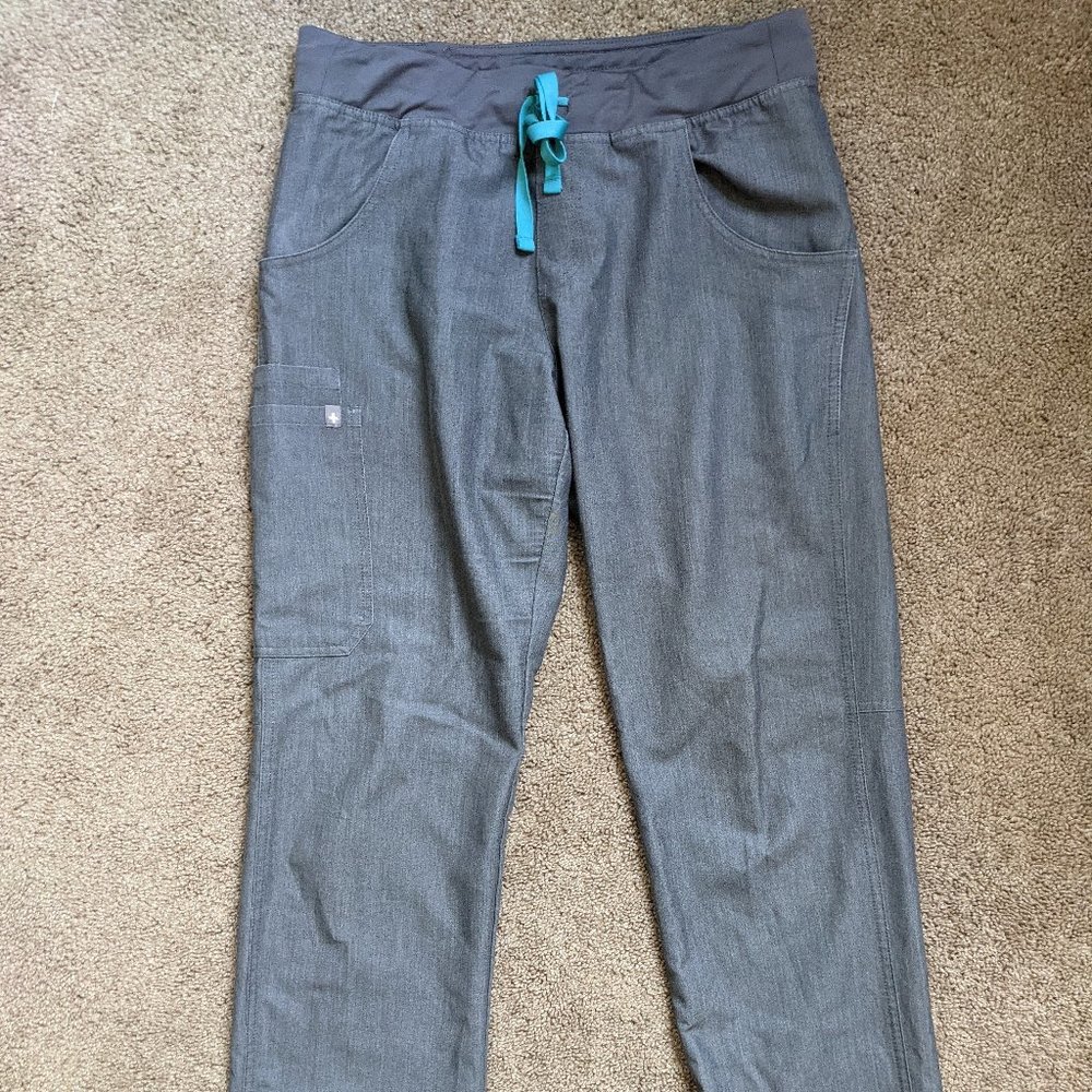 Figs Kade Cargo Scrub Pants, Size S